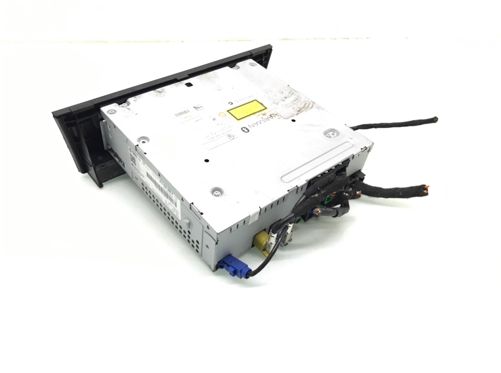 Магнитола бу для Audi A5  2.0 TDi,  2011 г.