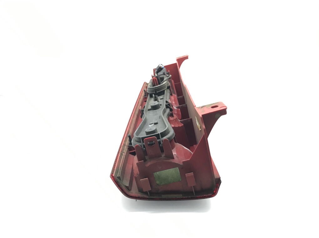 Фонарь задний правый бу для Peugeot Expert 2 2.0 HDi, 2008 г. Фонарь задний правый бу для Peugeot Expert 2 2.0 HDi, 2008 г.