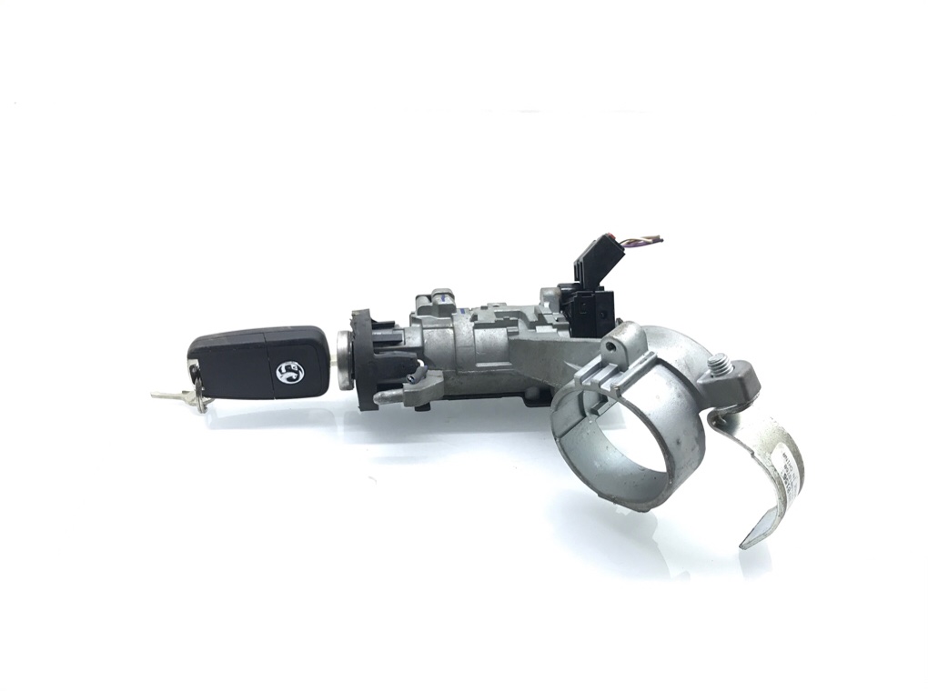 Замок зажигания бу для Opel Astra J 1.7 CDTi, 2013 г. Замок зажигания бу для Opel Astra J 1.7 CDTi, 2013 г.