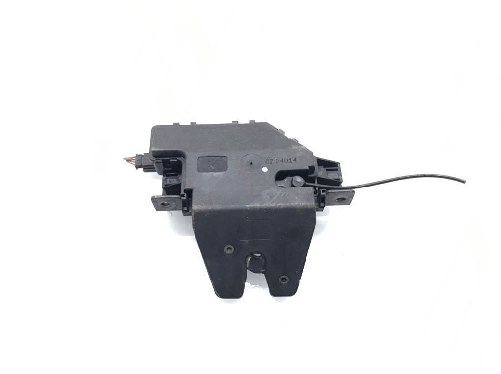 Замок багажника бу для BMW 1 E87/E81/E82/E88 2.0 TD,  2005 г.