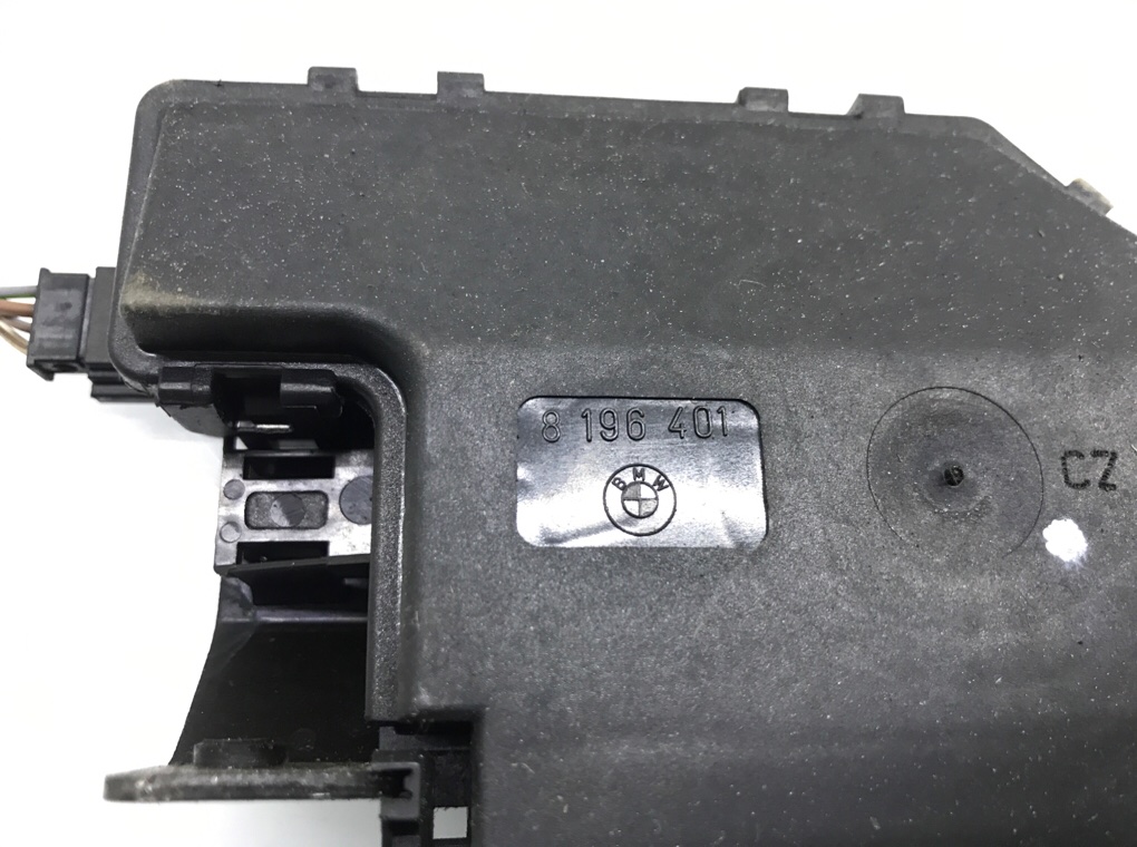 Замок багажника бу для BMW 1 E87/E81/E82/E88 2.0 TD,  2005 г.