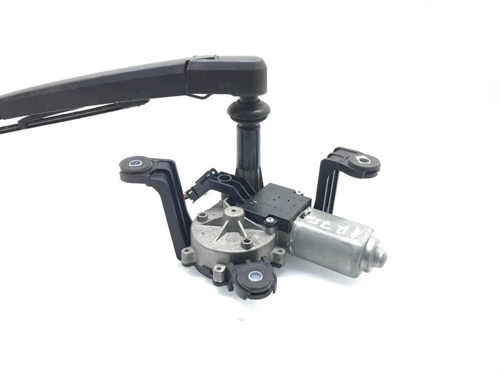 Моторчик заднего стеклоочистителя (дворника) бу для Opel Astra J 1.7 CDTi, 2013 г. Моторчик заднего стеклоочистителя (дворника) бу для Opel Astra J 1.7 CDTi, 2013 г.