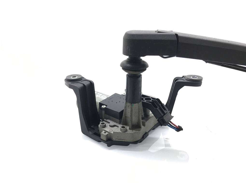 Моторчик заднего стеклоочистителя (дворника) бу для Opel Astra J 1.7 CDTi, 2013 г. Моторчик заднего стеклоочистителя (дворника) бу для Opel Astra J 1.7 CDTi, 2013 г.