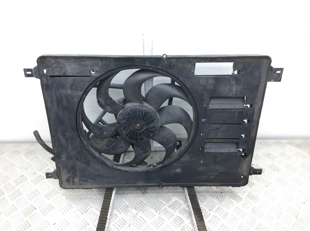 Вентилятор радиатора бу для Ford Mondeo 4 2.0 TDCi, 2008 г. Вентилятор радиатора бу для Ford Mondeo 4 2.0 TDCi, 2008 г.
