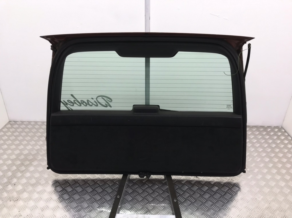 Крышка багажника бу для Volvo V70 1 2.0 i,  1999 г.