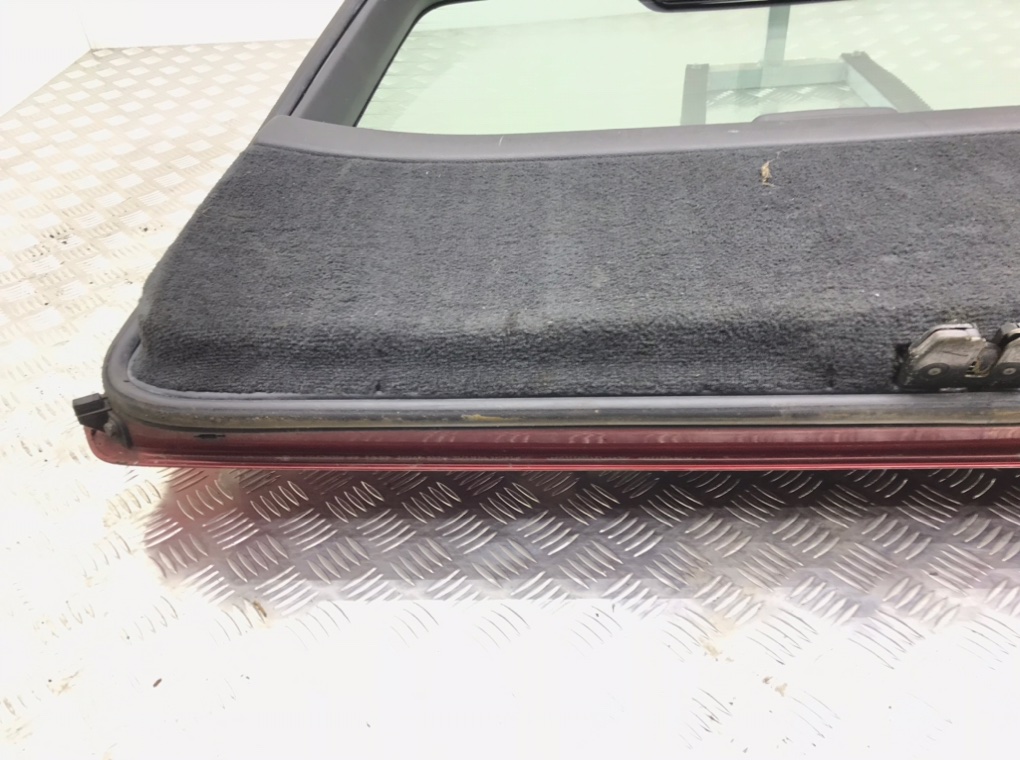 Крышка багажника бу для Volvo V70 1 2.0 i,  1999 г.