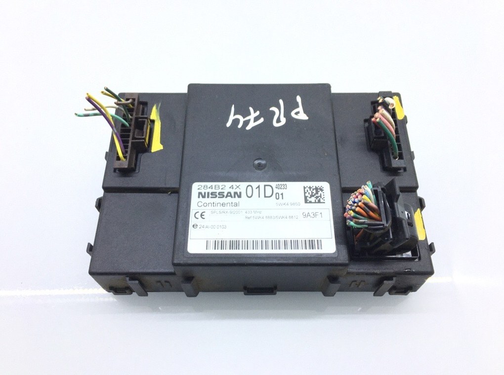 Блок комфорта бу для Nissan Navara 3.0 DCi, 2014 г.