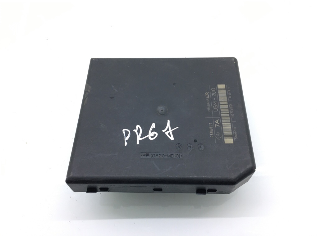 Блок комфорта бу для Renault Laguna 3 1.5 DCi, 2011 г. Блок комфорта бу для Renault Laguna 3 1.5 DCi, 2011 г.