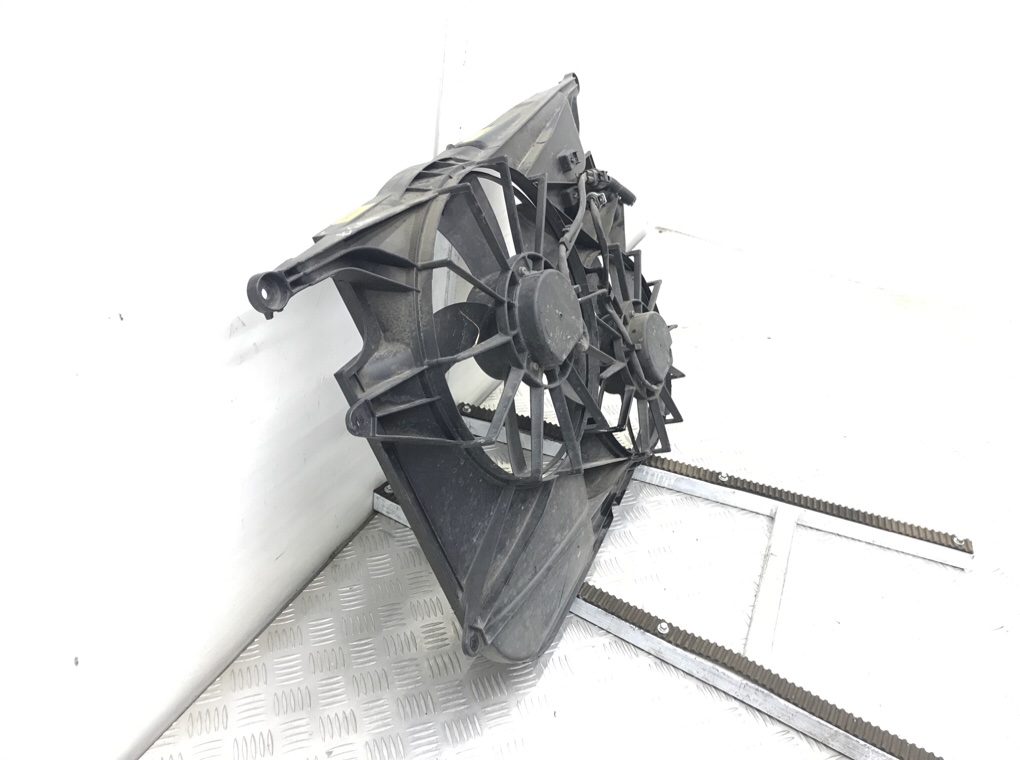 Вентилятор радиатора бу для Chevrolet Captiva 2.0 CDi, 2010 г. Вентилятор радиатора бу для Chevrolet Captiva 2.0 CDi, 2010 г.