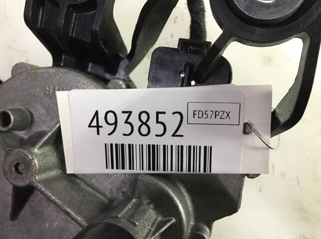 Моторчик заднего стеклоочистителя (дворника) бу для Volkswagen Golf 5 1.4 i,  2007 г.