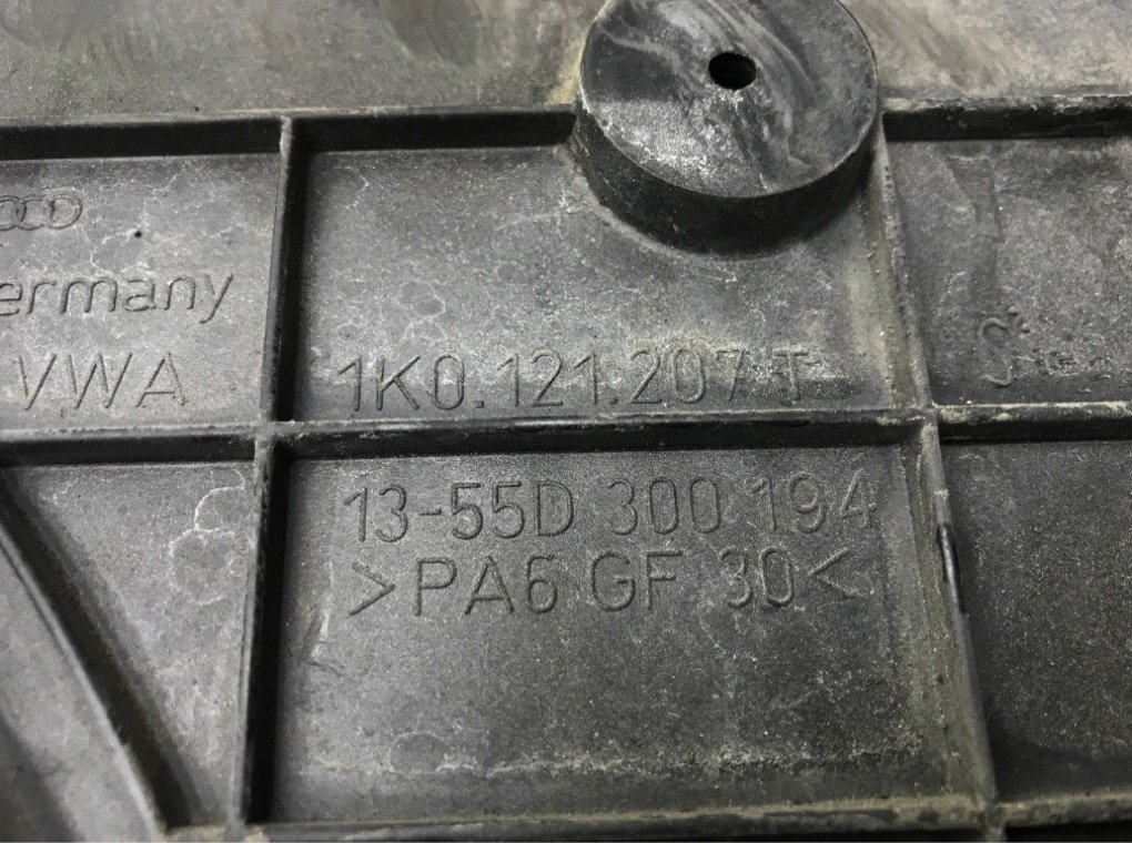 Вентилятор радиатора бу для Volkswagen Golf 5 1.9 TDi, 2005 г. Вентилятор радиатора бу для Volkswagen Golf 5 1.9 TDi, 2005 г.