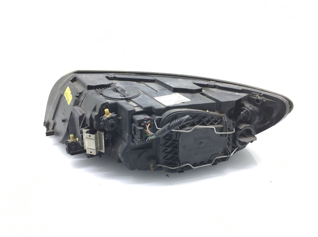 Фара правая бу для Volvo V50 1 2.0 TD,  2007 г.