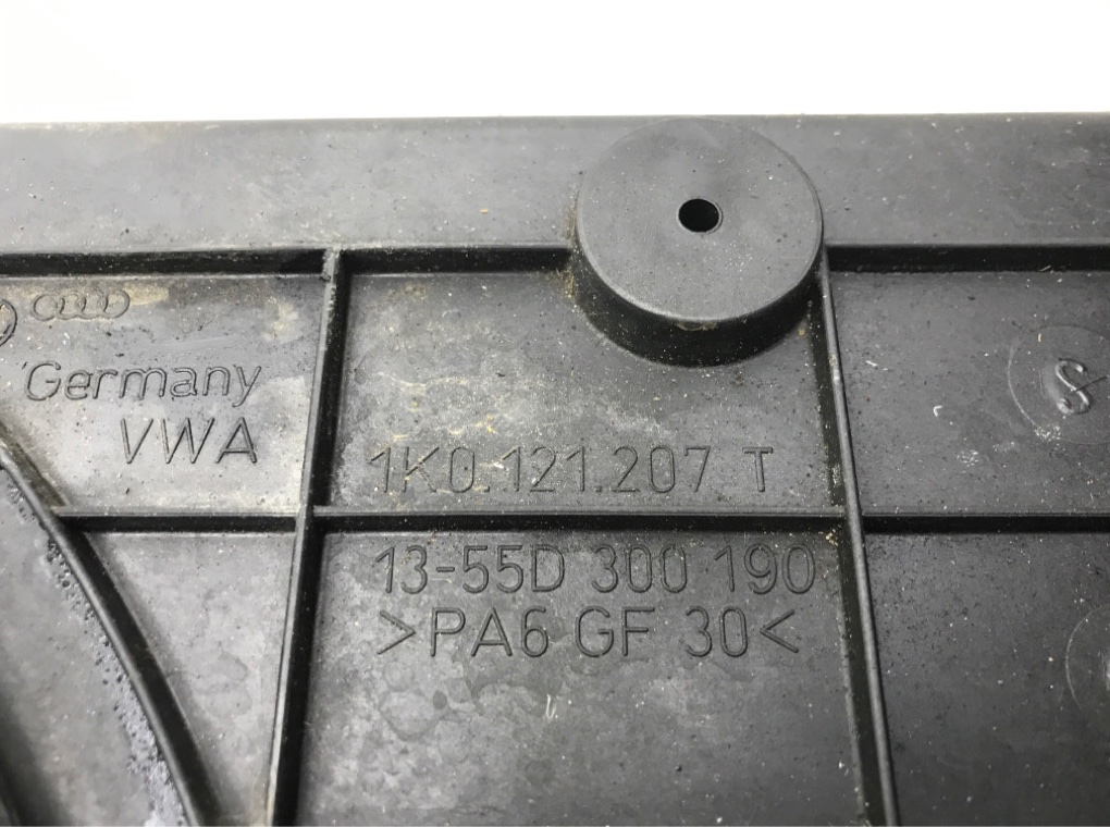 Вентилятор радиатора бу для Volkswagen Golf 5 1.9 TDi, 2007 г. Вентилятор радиатора бу для Volkswagen Golf 5 1.9 TDi, 2007 г.