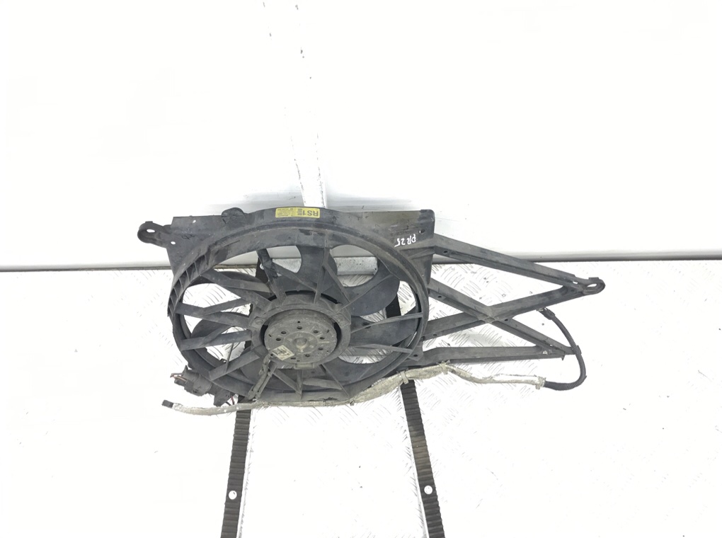 Вентилятор радиатора бу для Opel Zafira A 1.8 i,  2002 г.