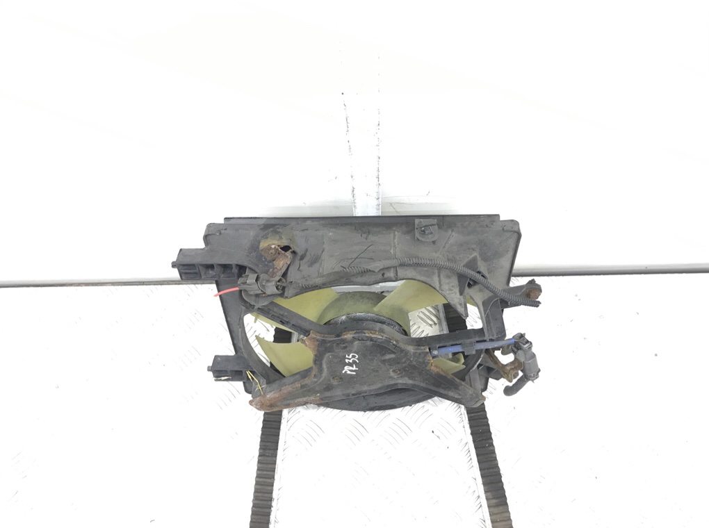 Вентилятор радиатора бу для Honda Civic 7 1.6 i,  2003 г.