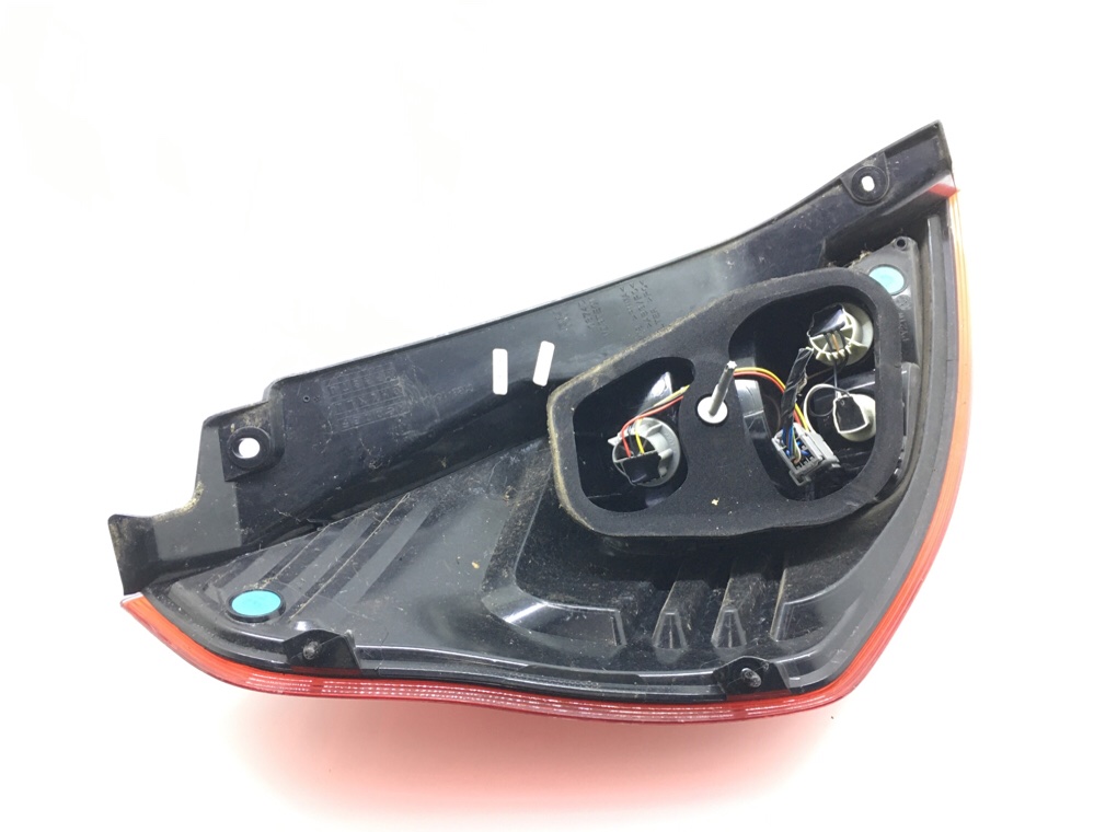 Фонарь задний правый бу для Ford Fiesta 6 1.0 i,  2013 г.