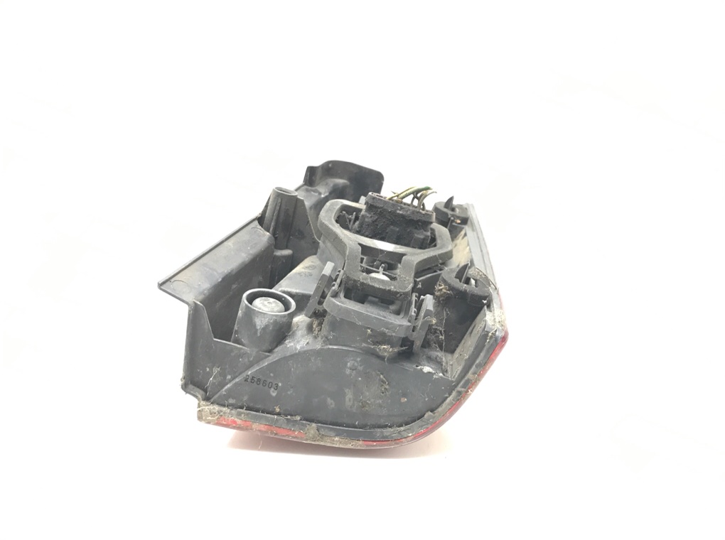 Фонарь задний левый бу для Citroen Berlingo 1 1.9 D, 2006 г. Фонарь задний левый бу для Citroen Berlingo 1 1.9 D, 2006 г.