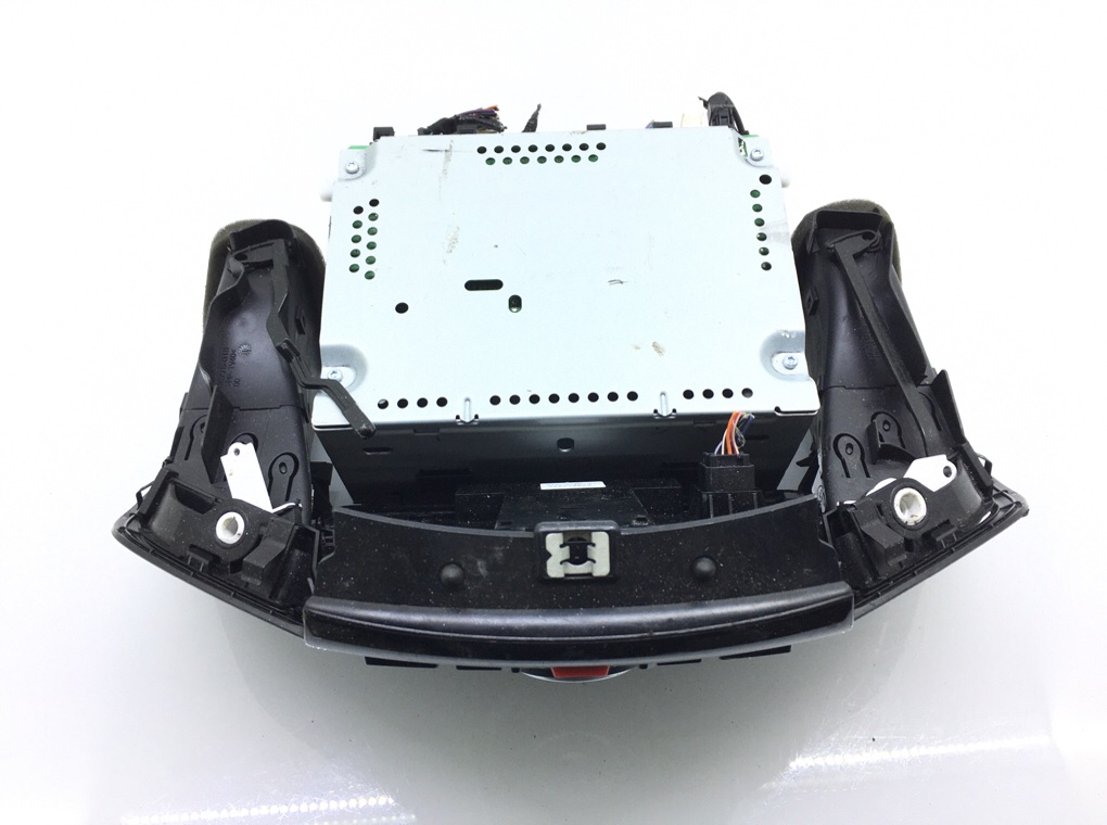 Магнитола бу для Ford Fiesta 6 1.0 i,  2013 г.