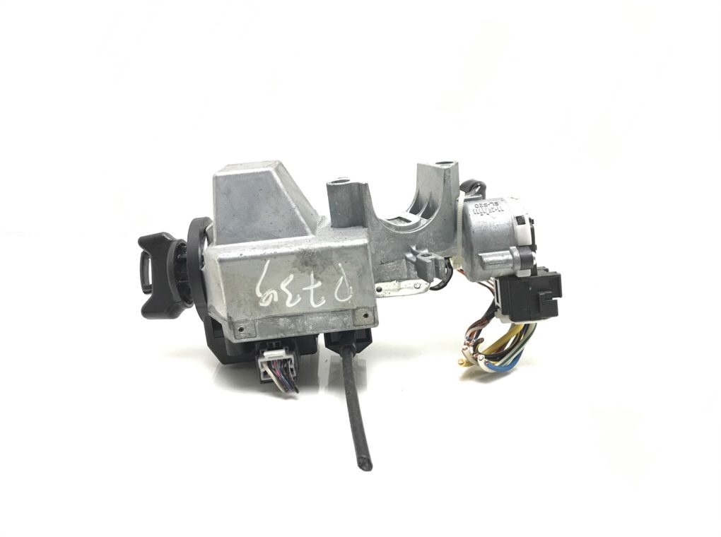 Замок зажигания бу для Suzuki Grand Vitara 2 2.4 i,  2009 г.