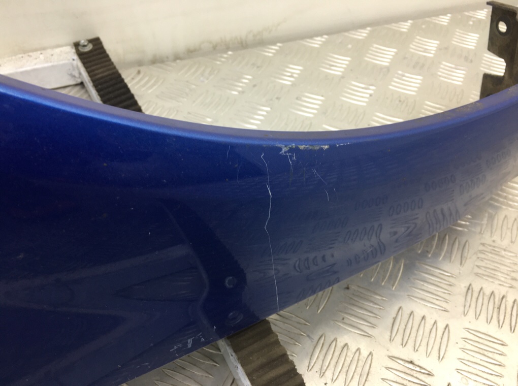 Крыло переднее правое бу для Renault Grand Scenic 2 1.6 i, 2005 г. Крыло переднее правое бу для Renault Grand Scenic 2 1.6 i, 2005 г.