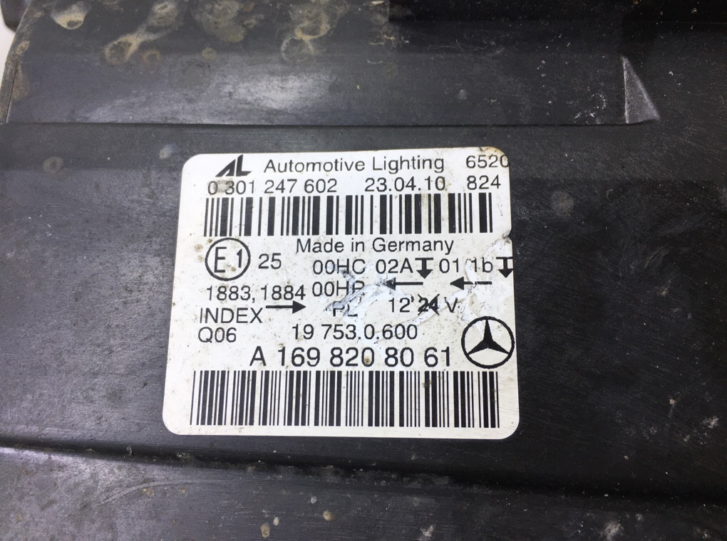 Фара правая бу для Mercedes B W245 2.0 CDi, 2010 г. Фара правая бу для Mercedes B W245 2.0 CDi, 2010 г.