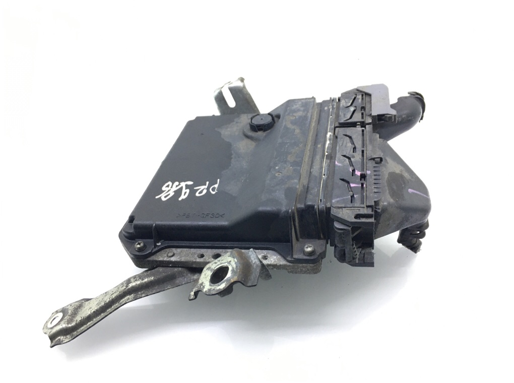 Блок управления двигателем бу для Toyota Yaris XP9 1.3 i, 2006 г. Блок управления двигателем бу для Toyota Yaris XP9 1.3 i, 2006 г.