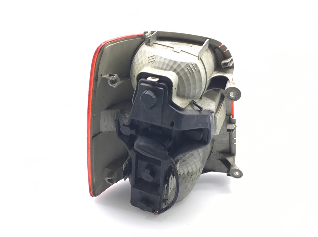 Фонарь задний правый бу для Volkswagen Touran  2.0 TDi,  2006 г.