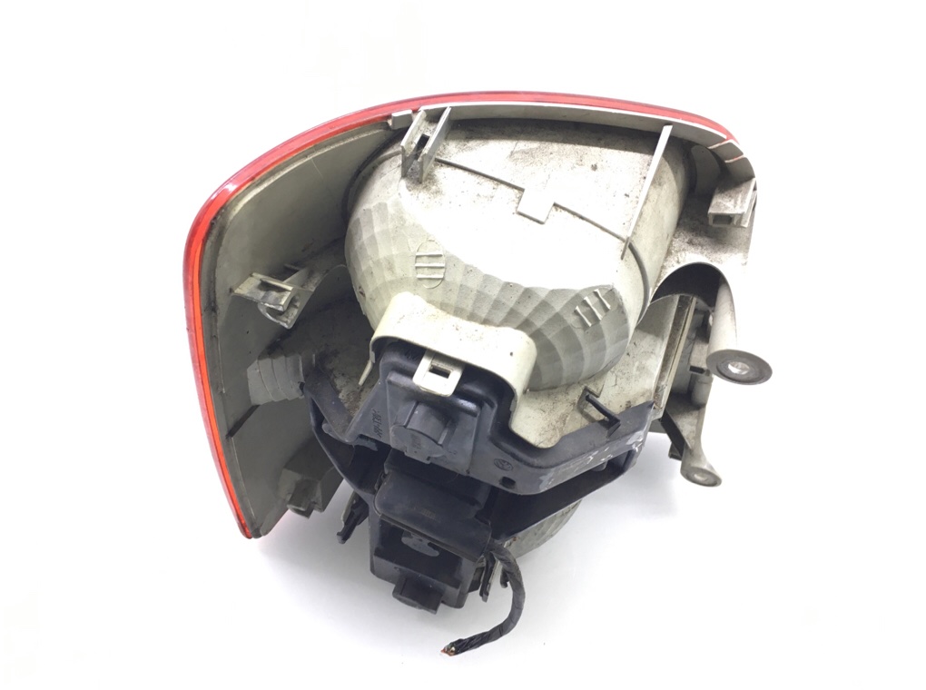 Фонарь задний правый бу для Volkswagen Touran  2.0 TDi,  2006 г.