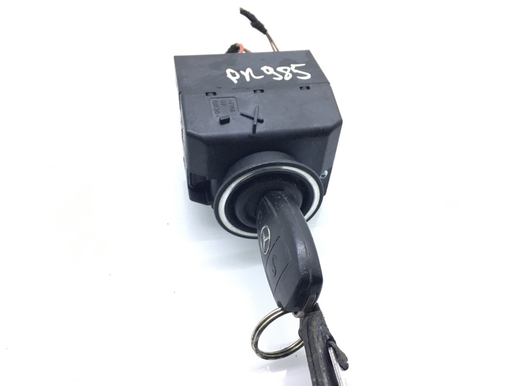 Замок зажигания бу для Mercedes B W245 2.0 CDi, 2010 г. Замок зажигания бу для Mercedes B W245 2.0 CDi, 2010 г.