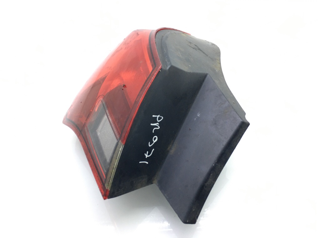 Фонарь задний левый бу для Opel Astra J 1.4 Ti,  2013 г.