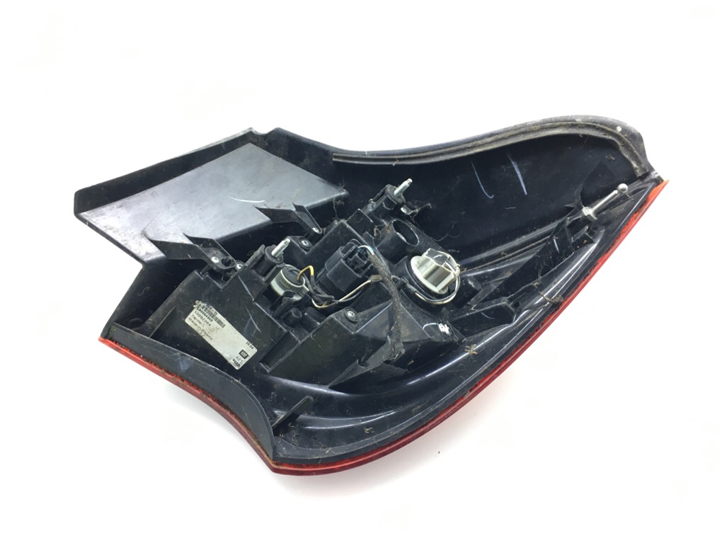 Фонарь задний левый бу для Opel Astra J 1.4 Ti,  2013 г.