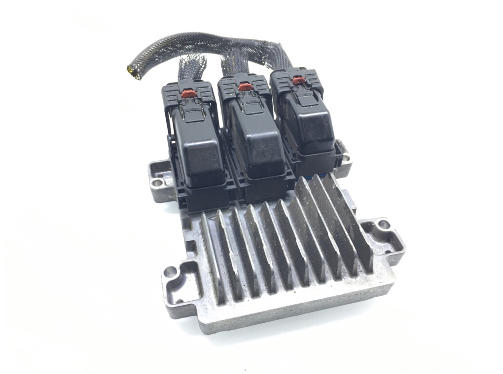 Блок управления двигателем бу для Opel Astra J 1.4 Ti, 2013 г. Блок управления двигателем бу для Opel Astra J 1.4 Ti, 2013 г.