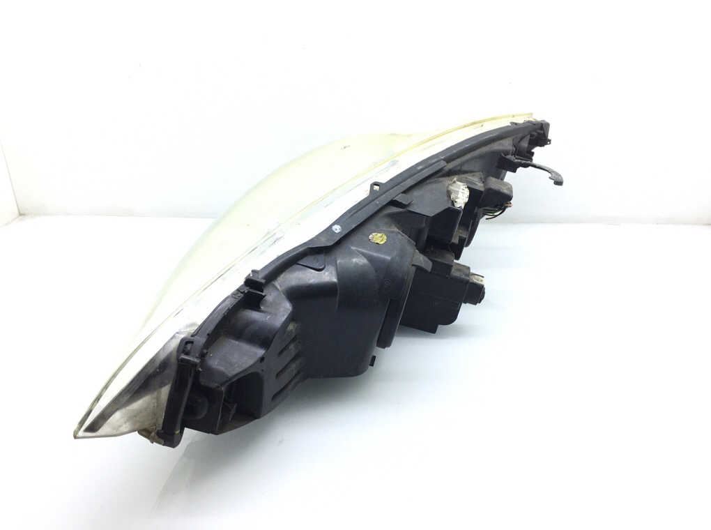 Фара правая бу для Peugeot 308 T7 1.6 i,  2010 г.