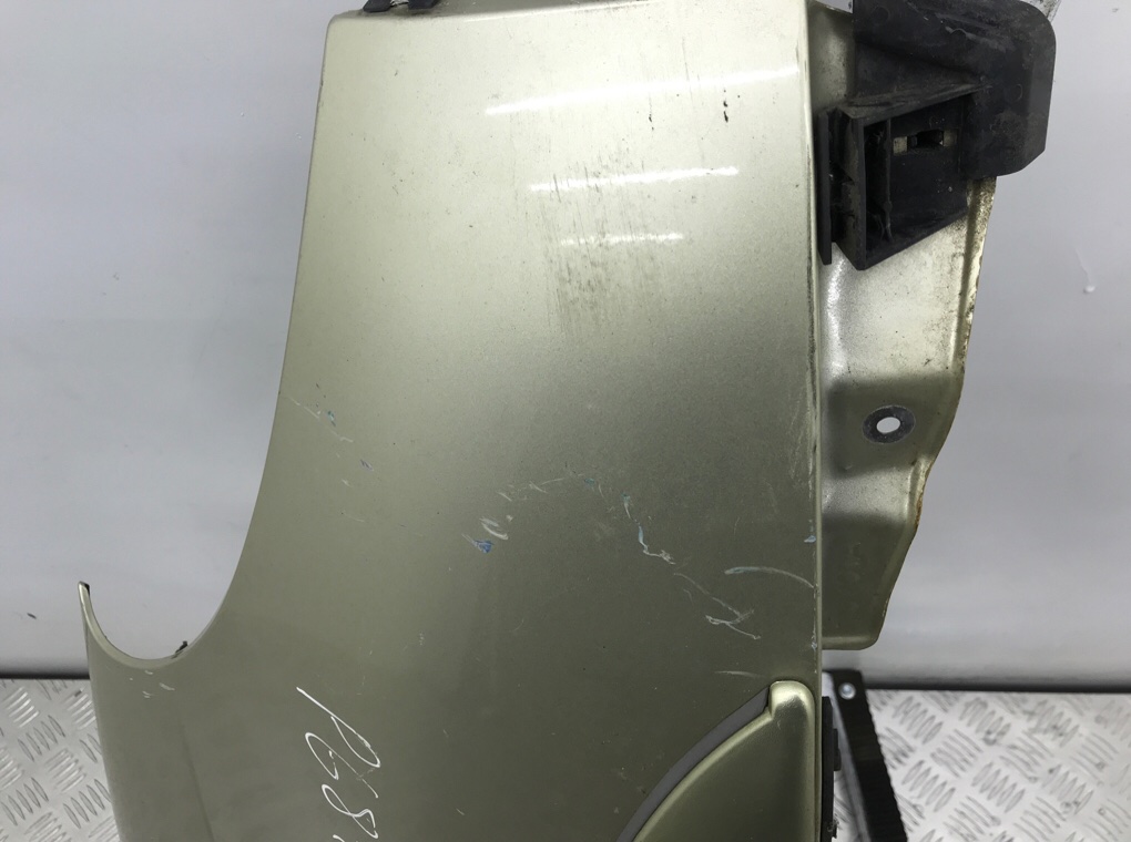 Крыло переднее правое бу для Toyota Yaris Verso 1.3 i, 2004 г. Крыло переднее правое бу для Toyota Yaris Verso 1.3 i, 2004 г.