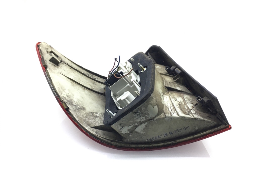 Фонарь задний правый бу для Mercedes B W245 2.0 CDi, 2008 г. Фонарь задний правый бу для Mercedes B W245 2.0 CDi, 2008 г.