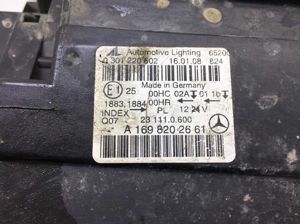 Фара правая бу для Mercedes B W245 2.0 CDi, 2008 г. Фара правая бу для Mercedes B W245 2.0 CDi, 2008 г.