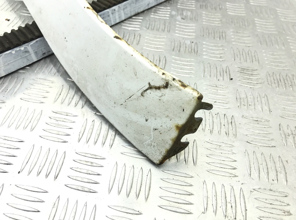 Крыло переднее правое бу для Citroen C3 2 1.4 i, 2012 г. Крыло переднее правое бу для Citroen C3 2 1.4 i, 2012 г.