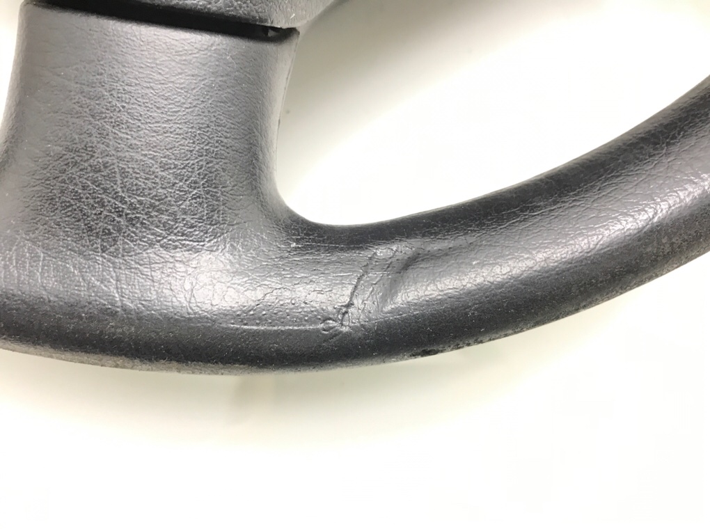 Руль бу для Peugeot 307 1.4 i, 2003 г. Руль бу для Peugeot 307 1.4 i, 2003 г.