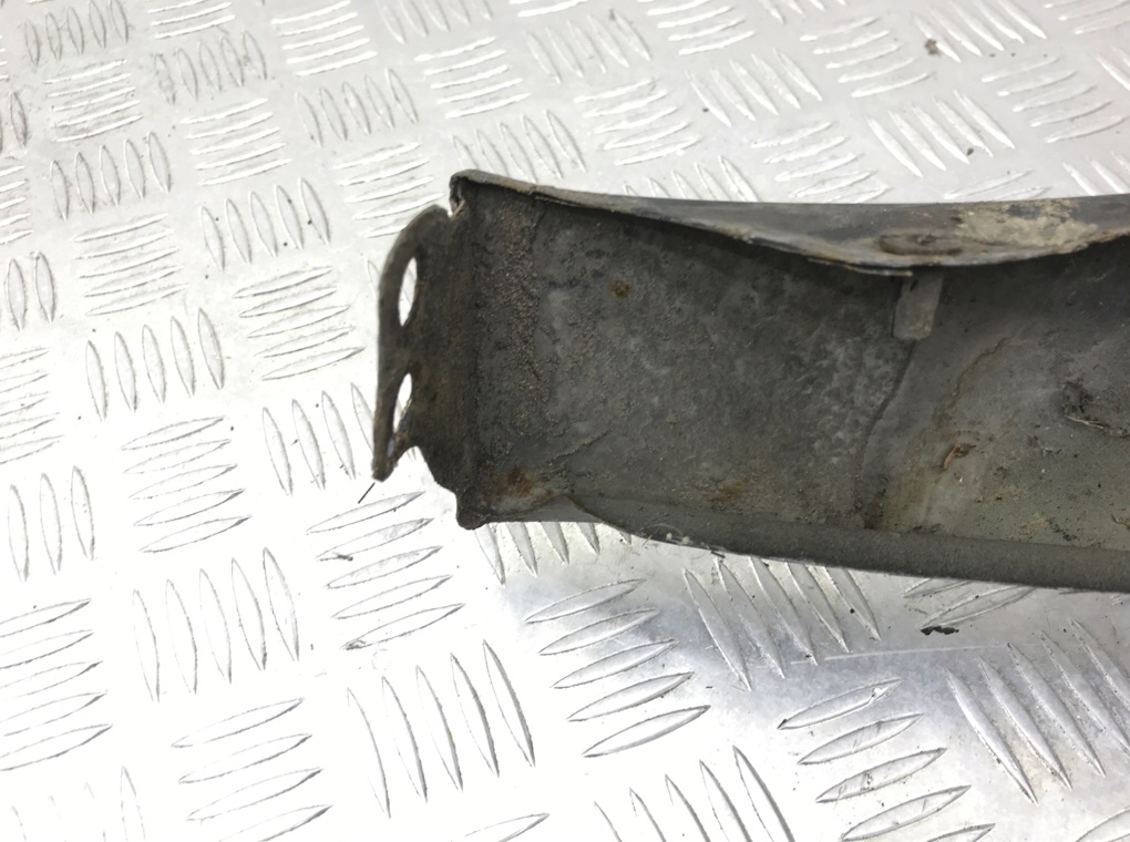 Крыло переднее правое бу для Volkswagen Jetta 5 2.0 TDi, 2006 г. Крыло переднее правое бу для Volkswagen Jetta 5 2.0 TDi, 2006 г.