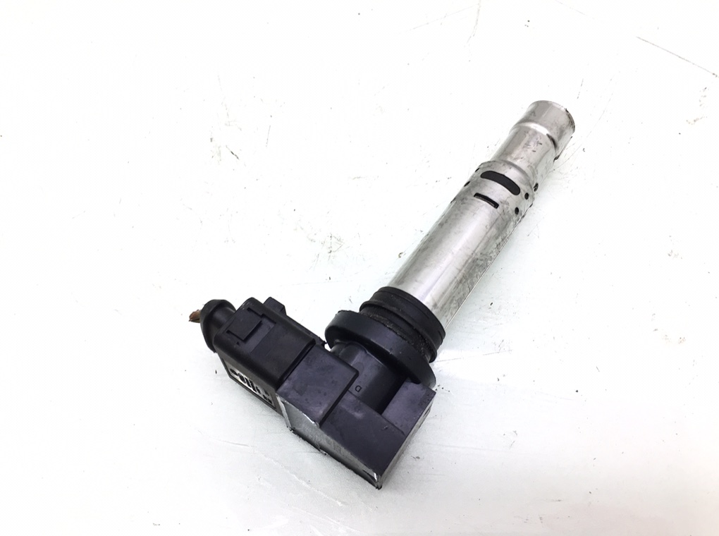 Катушка зажигания бу для Volkswagen Polo 4 1.4 i,   г.