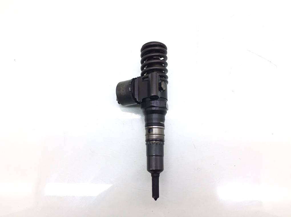 Форсунка бу для Audi A4 B7 2.0 TDi, 2008 г.