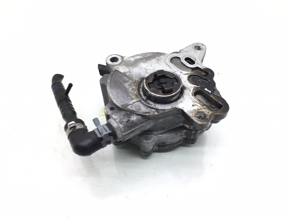 Насос вакуумный бу для Audi A4 B7 2.0 TDi, 2008 г. Насос вакуумный бу для Audi A4 B7 2.0 TDi, г.