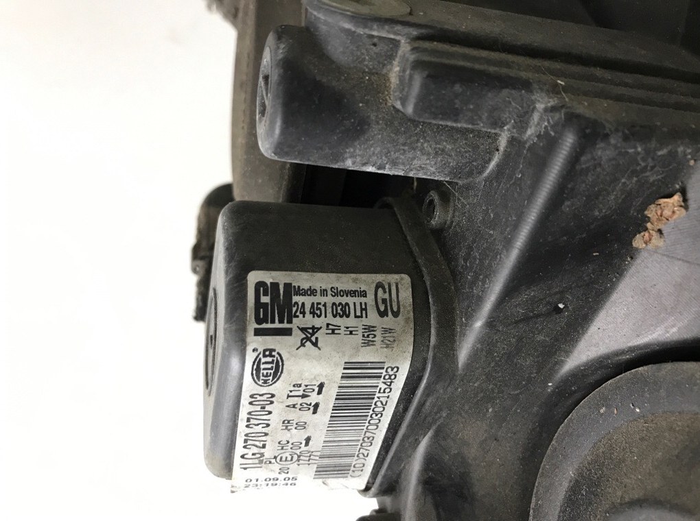 Фара левая бу для Opel Astra H 1.6 i, 2005 г. Фара левая бу для Opel Astra H 1.6 i, 2005 г.