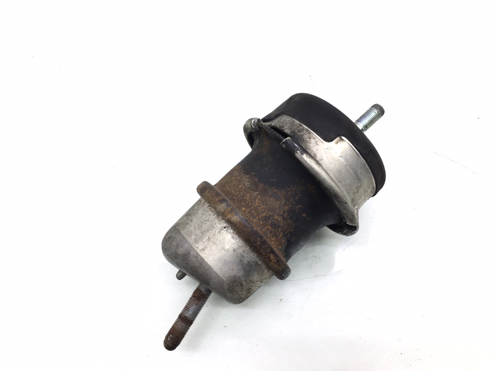 Подушка крепления двигателя бу для Lexus IS 2 2.2 TD,   г.