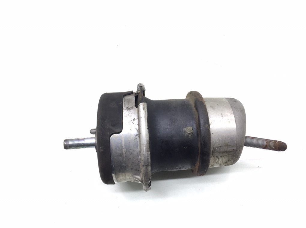 Подушка крепления двигателя бу для Lexus IS 2 2.2 TD,   г.