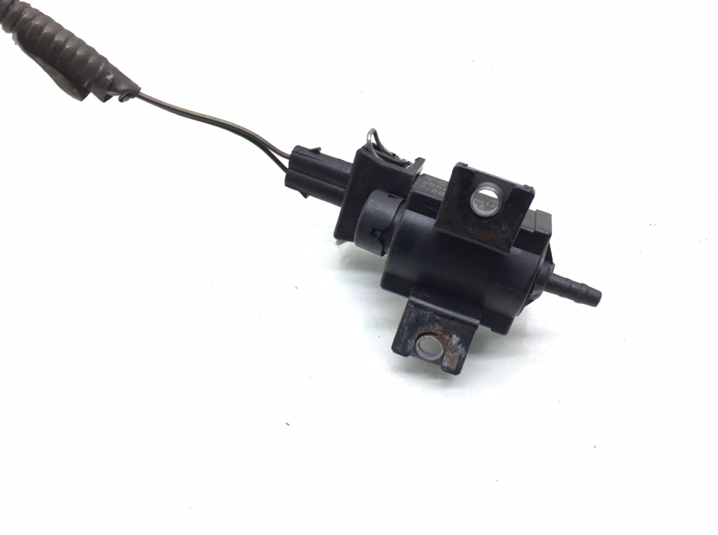 Клапан электромагнитный бу для Lexus IS 2 2.2 TD,   г.