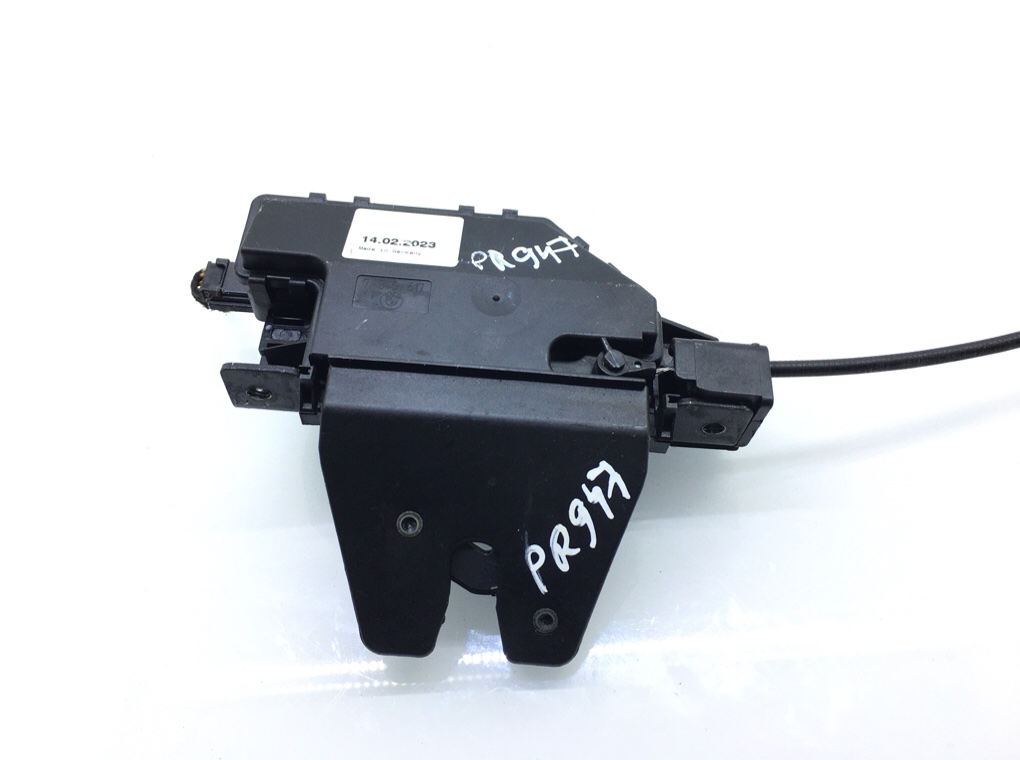 Замок багажника бу для BMW 3 E90/E91/E92/E93 2.0 TD,  2006 г.