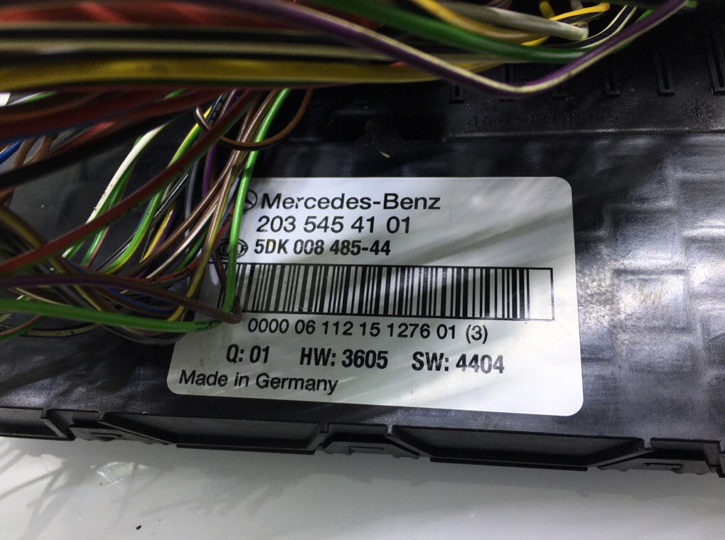Блок предохранителей бу для Mercedes C W203 1.8 i,  2006 г.