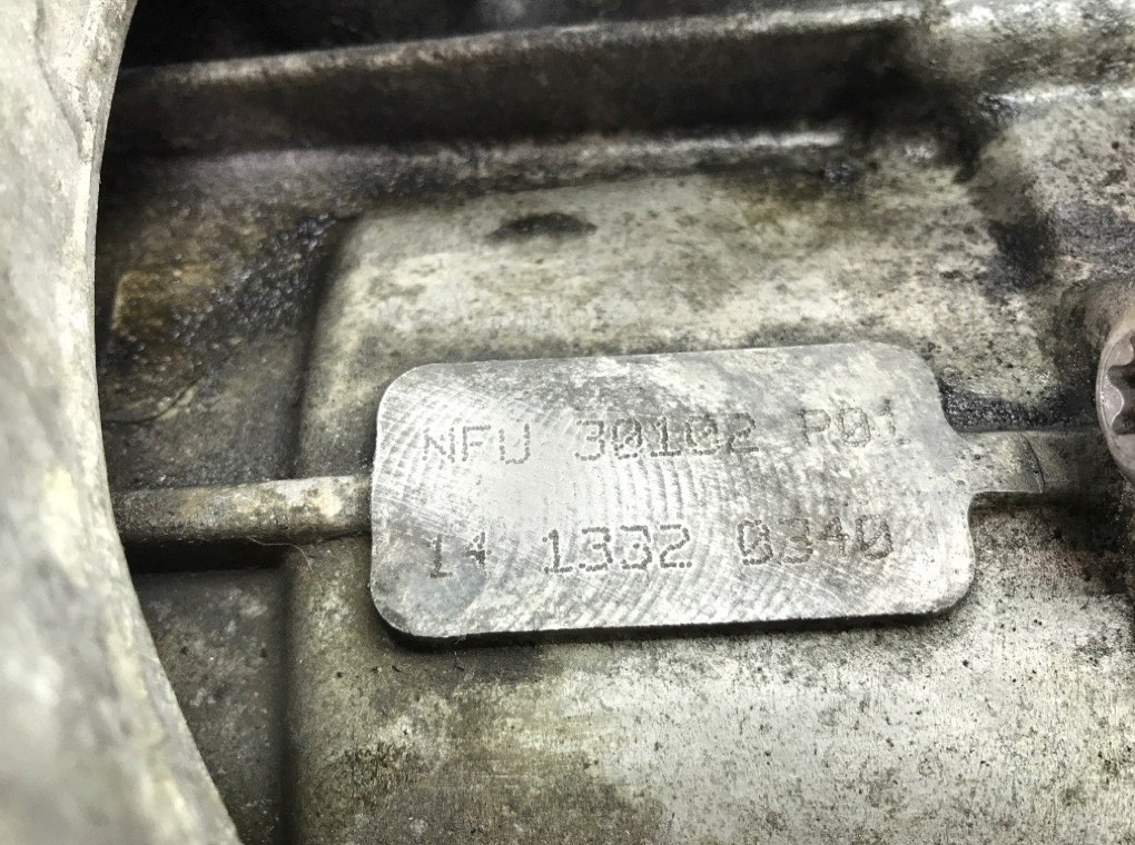 КПП механическая (МКПП) бу для Volkswagen Golf 6 2.0 TDi, 2012 г. КПП механическая (МКПП) бу для Volkswagen Golf 6 2.0 TDi, 2012 г.