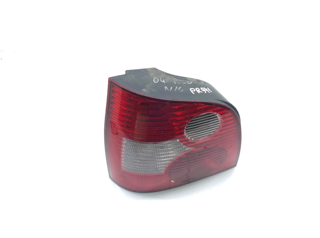 Фонарь задний левый бу для Volkswagen Polo 4 1.2 i, 2004 г. Фонарь задний левый бу для Volkswagen Polo 4 1.2 i, 2004 г.